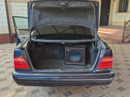 Mercedes-Benz E 280 1998 года за 2 500 000 тг. в Кызылорда – фото 6