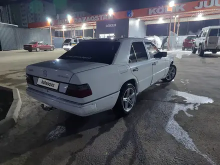Mercedes-Benz E 230 1990 года за 1 000 000 тг. в Алматы – фото 10