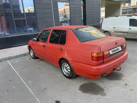 Volkswagen Vento 1993 года за 900 000 тг. в Астана – фото 6
