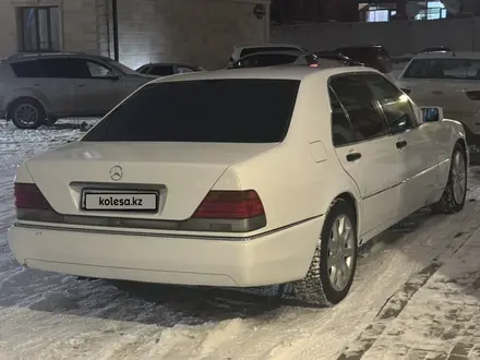 Mercedes-Benz S 300 1993 года за 3 400 000 тг. в Караганда – фото 2