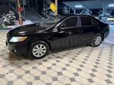 Toyota Camry 2010 года за 7 700 000 тг. в Алматы – фото 2