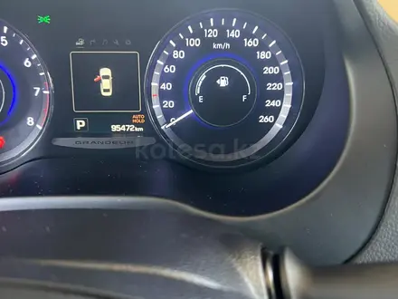 Hyundai Grandeur 2015 года за 6 000 000 тг. в Шымкент – фото 16