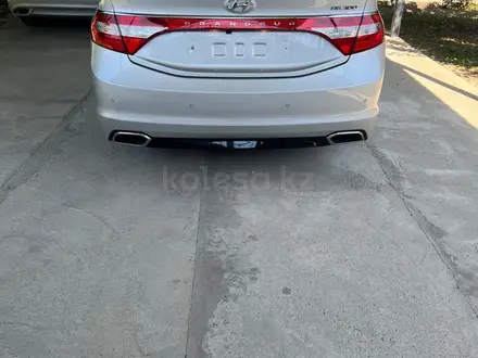 Hyundai Grandeur 2015 года за 6 000 000 тг. в Шымкент – фото 4
