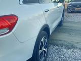 Kia Sorento 2016 года за 7 600 000 тг. в Актобе – фото 2