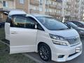 Toyota Vellfire 2010 года за 13 500 000 тг. в Уральск – фото 2