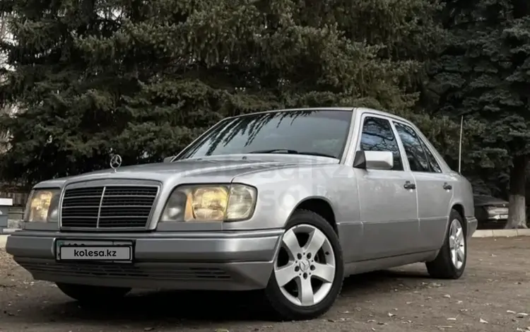 Mercedes-Benz E 200 1993 годаүшін2 600 000 тг. в Алматы