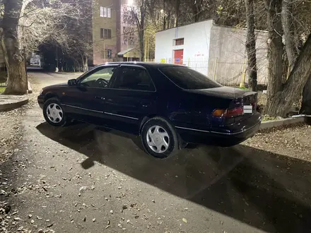 Toyota Camry 1997 года за 3 450 000 тг. в Тараз – фото 6