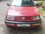 Volkswagen Vento 1992 года за 599 000 тг. в Алматы – фото 2