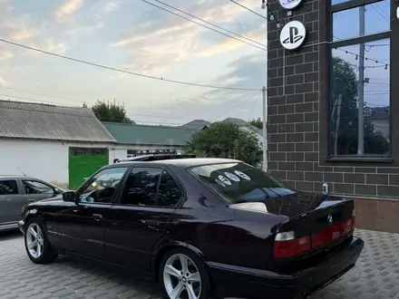BMW 525 1993 года за 1 580 000 тг. в Шымкент – фото 3