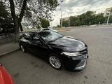 Toyota Camry 2020 года за 16 800 000 тг. в Алматы