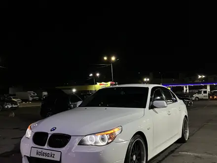 BMW 525 2006 года за 7 300 000 тг. в Алматы – фото 4