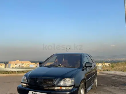 Toyota Harrier 1999 года за 4 000 000 тг. в Алматы – фото 3