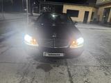 Mercedes-Benz S 320 1999 года за 2 600 000 тг. в Шымкент