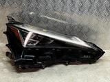 Фара передняя правая на Lexus UX (AA1/AH1/MA1) за 400 000 тг. в Шымкент