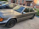 Mercedes-Benz E 230 1993 годаүшін1 900 000 тг. в Астана