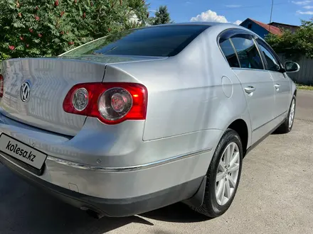 Volkswagen Passat 2007 года за 4 500 000 тг. в Алматы – фото 10
