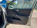 Volkswagen Passat 2007 года за 4 500 000 тг. в Алматы – фото 20