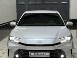 Toyota Camry 2025 года за 20 500 000 тг. в Туркестан – фото 3