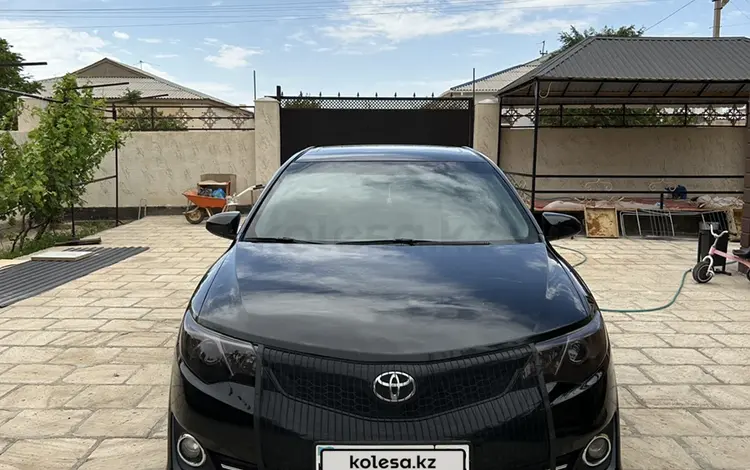 Toyota Camry 2012 года за 8 300 000 тг. в Жанаозен