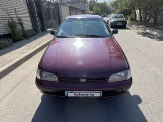 Toyota Carina E