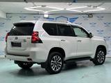 Toyota Land Cruiser Prado 2018 года за 22 800 000 тг. в Астана – фото 3