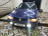 Volkswagen Passat 1995 годаүшін999 999 тг. в Жезказган