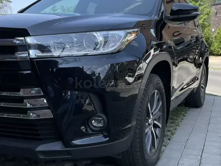 Toyota Highlander 2017 года за 19 000 000 тг. в Актау – фото 11