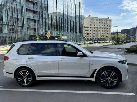 BMW X7 2022 года за 53 950 000 тг. в Астана – фото 4