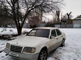 Mercedes-Benz E 200 1990 года за 950 000 тг. в Мерке – фото 4