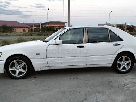 Mercedes-Benz S 320 1997 года за 3 300 000 тг. в Атырау – фото 6