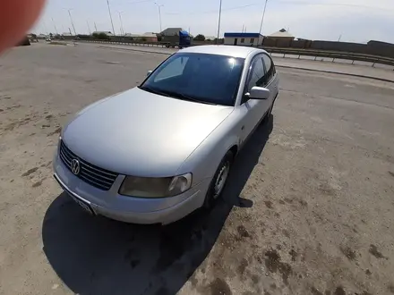 Volkswagen Passat 1998 года за 2 100 000 тг. в Туркестан – фото 2