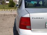 Volkswagen Passat 1998 года за 1 500 000 тг. в Туркестан – фото 4