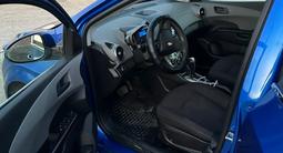 Chevrolet Aveo 2013 года за 3 700 000 тг. в Жанатас – фото 2