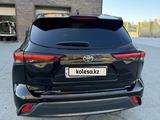 Toyota Highlander 2023 года за 33 000 000 тг. в Алматы – фото 5