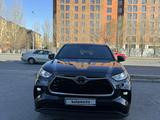 Toyota Highlander 2023 года за 33 000 000 тг. в Алматы – фото 2