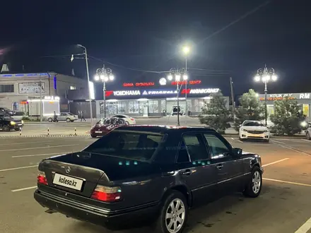 Mercedes-Benz E 280 1994 года за 1 500 000 тг. в Алматы – фото 4