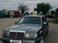 Mercedes-Benz E 200 1992 года за 790 000 тг. в Тараз