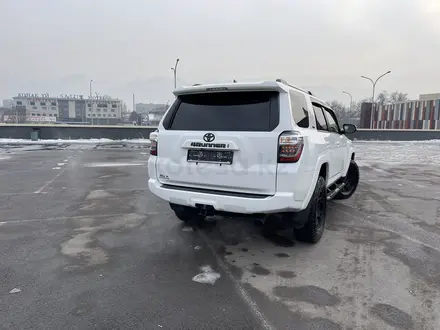 Toyota 4Runner 2020 годаүшін24 000 000 тг. в Алматы – фото 3