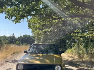 Volkswagen Golf, 1990