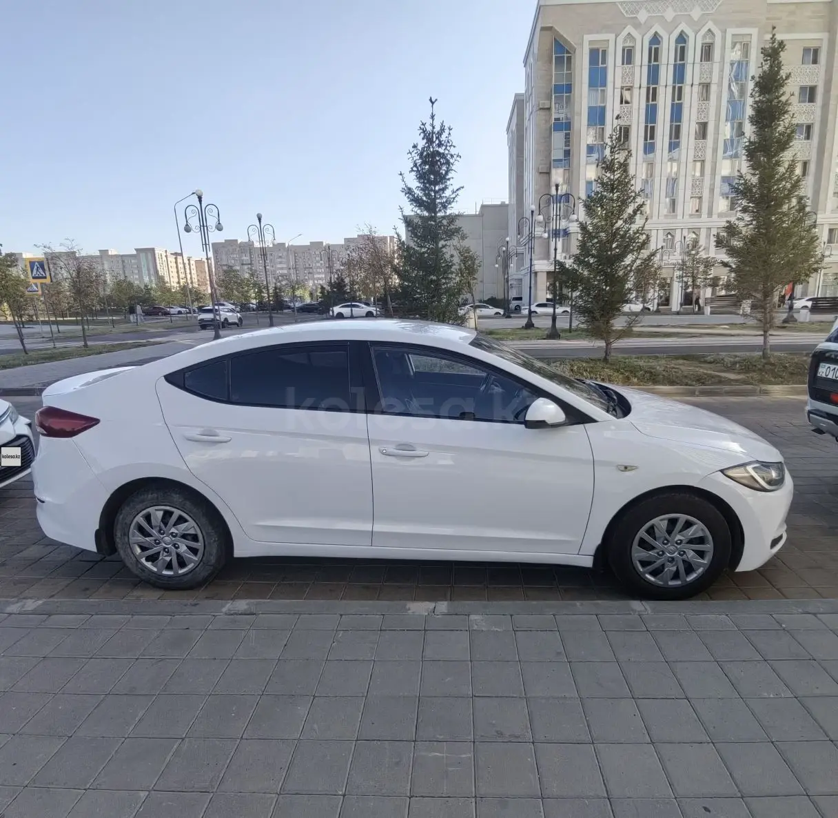 Hyundai Elantra, 2017