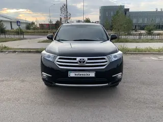 Toyota Highlander, 2013