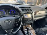 Toyota Camry 2017 годаүшін13 000 000 тг. в Семей – фото 3