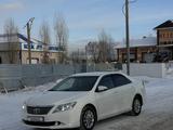 Toyota Camry 2013 годаfor6 500 000 тг. в Актобе – фото 4