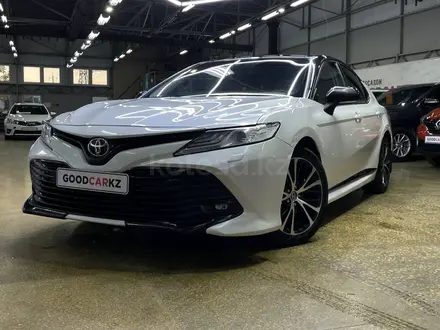 Toyota Camry 2020 года за 14 300 000 тг. в Кокшетау