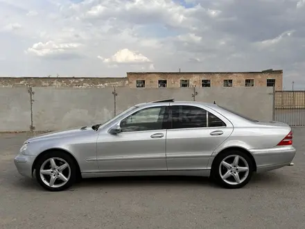 Mercedes-Benz S 320 2000 года за 4 000 000 тг. в Байконыр – фото 11