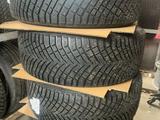 235/50/20 перед 255/45/20. Michelin X ice north 4. Шипованные шины за 1 100 000 тг. в Астана