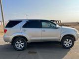 Toyota Fortuner 2007 года за 7 300 000 тг. в Мангистау – фото 3