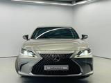 Lexus ES 250 2020 года за 18 000 000 тг. в Алматы – фото 2