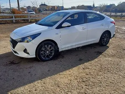 Hyundai Accent 2021 года за 9 000 000 тг. в Астана – фото 2