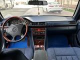 Mercedes-Benz E 220 1995 годаүшін3 200 000 тг. в Жезказган – фото 3